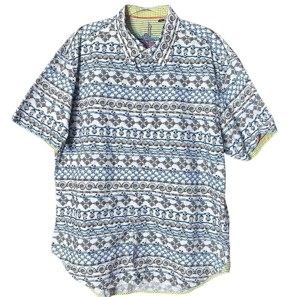 Robert Graham Fish Seashell Short Sleeve Shirt
Flip Cuff. Size 2XL - Picture 1 of 11